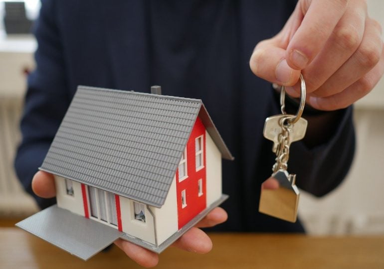 Jak przygotować umowę sprzedaży mieszkania?