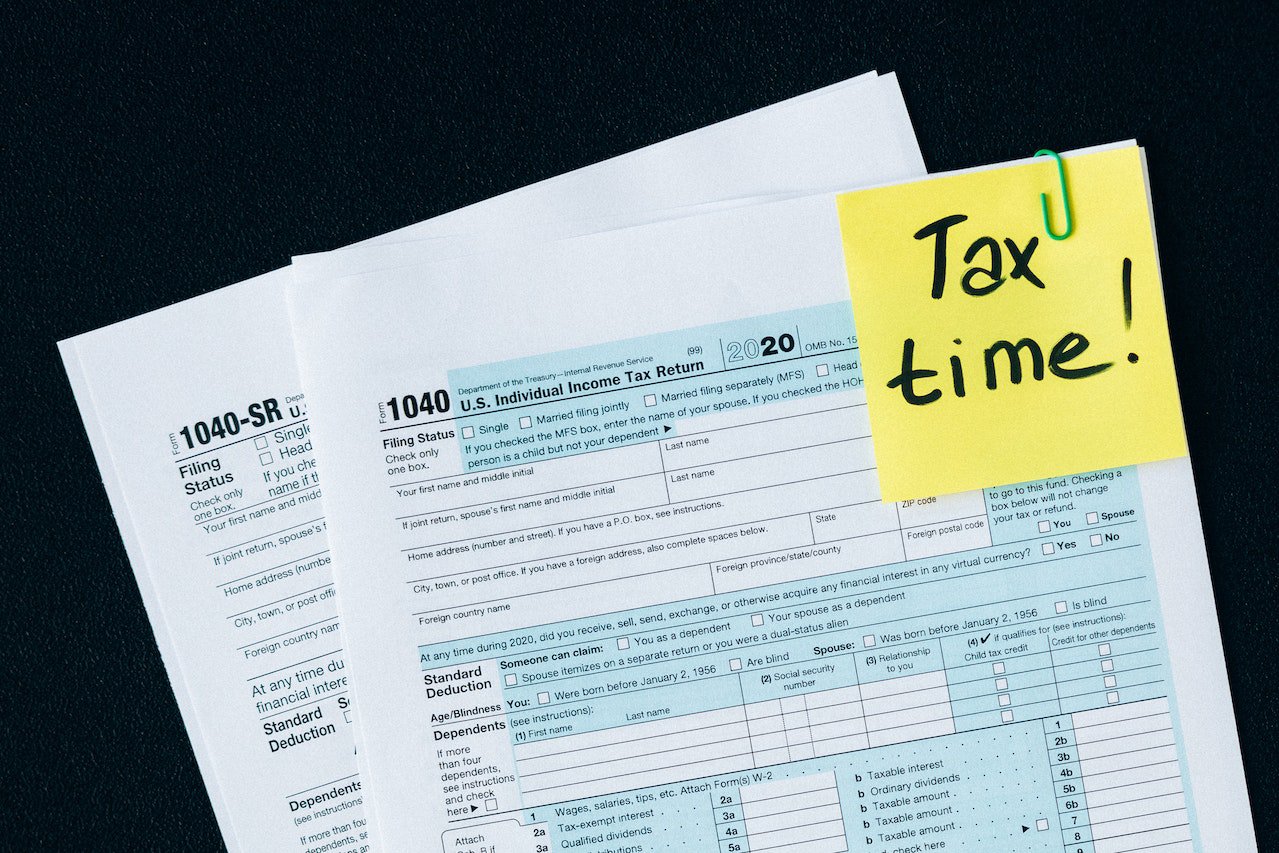 Ekspert finansowy a strategie podatkowe: Jak legalnie minimalizować podatki